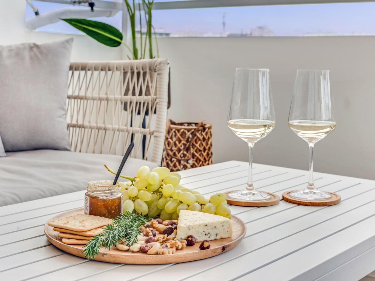 Sanders Coral Court Penthouse - Cute 3-Bedroom Apartment With Balcony Limassol Exteriör bild