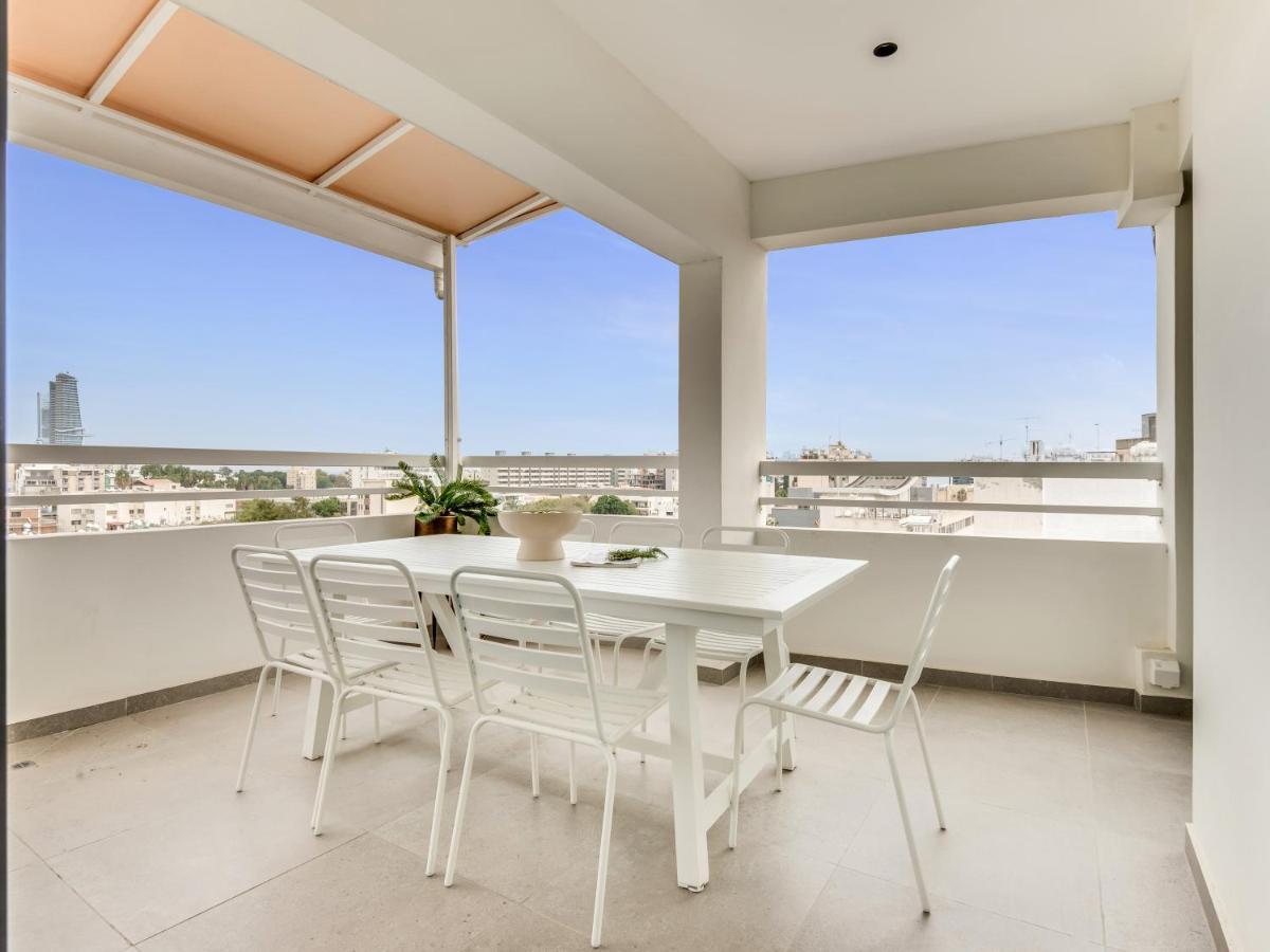 Sanders Coral Court Penthouse - Cute 3-Bedroom Apartment With Balcony Limassol Exteriör bild